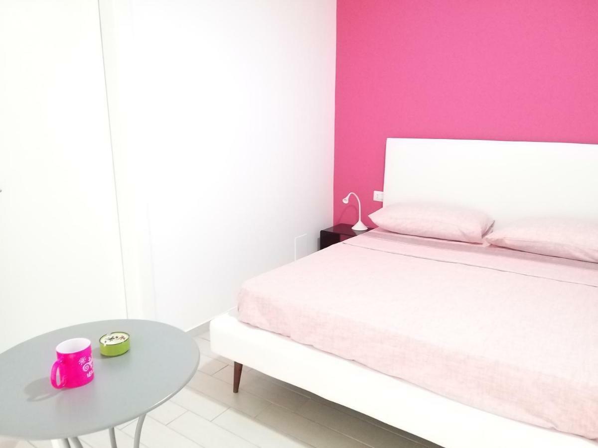 Vomerooms Neapol Exteriér fotografie