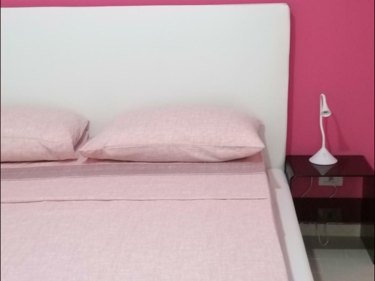 Vomerooms Neapol Exteriér fotografie