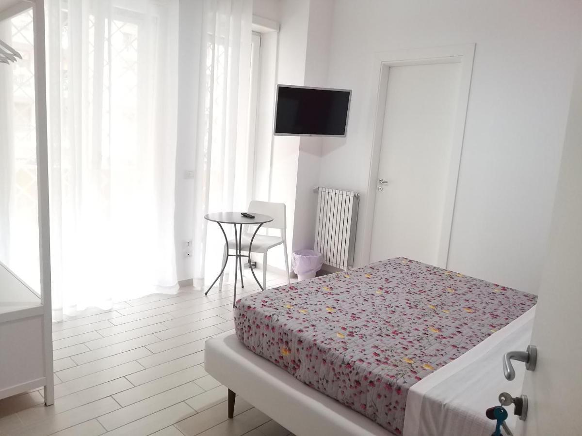 Vomerooms Neapol Exteriér fotografie